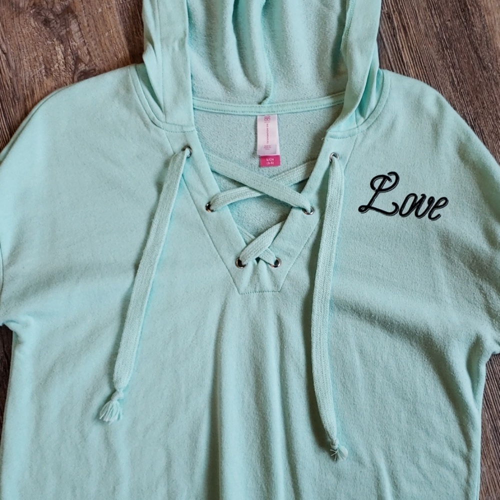 Sweatshirt - Picture 2 of 4